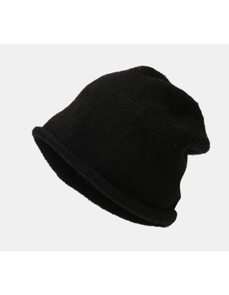 Fashionable ear-protection hat with layers