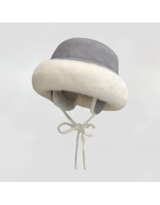 Warm and thick-coverage ear-protection plush hat